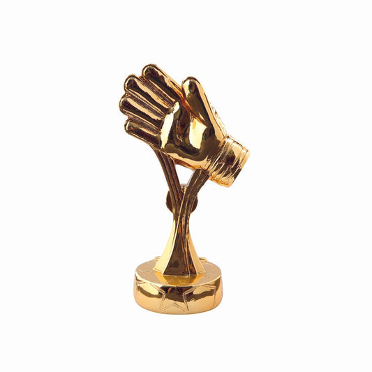 GOLDEN GLOVE